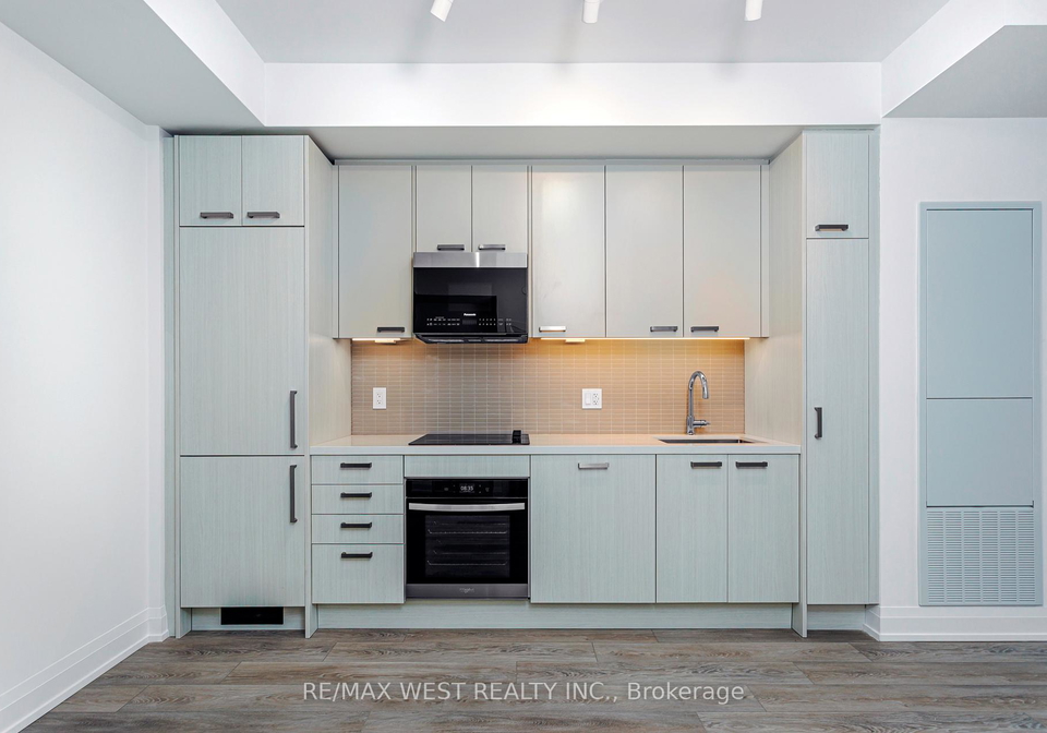 20-soudan-avenue-toronto-ontario-c12718148