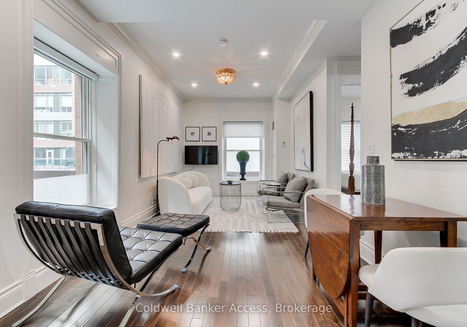 22-leader-lane-toronto-ontario-c12718172