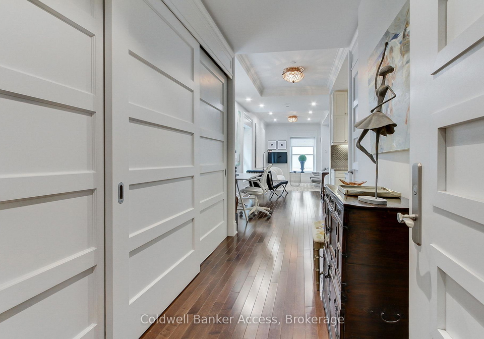 22-leader-lane-toronto-ontario-c12718172