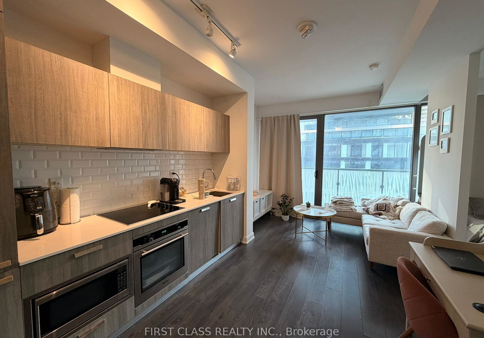 50-charles-street-e-toronto-ontario-c12718254