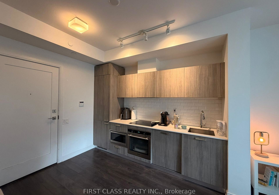 50-charles-street-e-toronto-ontario-c12718254