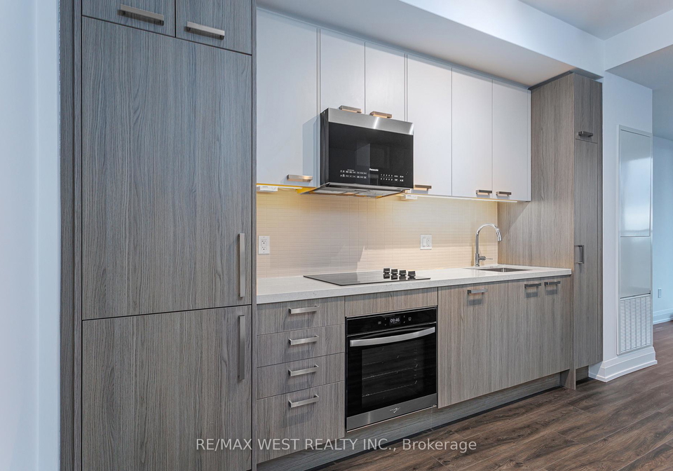 20-soudan-avenue-toronto-ontario-c12718322