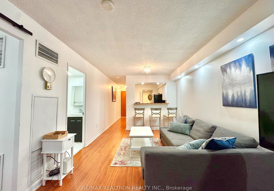 44-st-joseph-street-toronto-ontario-c12719272