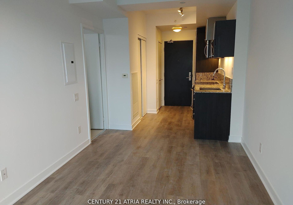 290-adelaide-street-w-toronto-ontario-c12719914