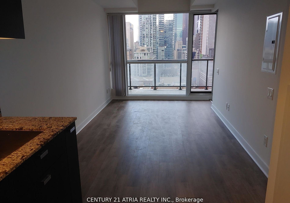 290-adelaide-street-w-toronto-ontario-c12719914