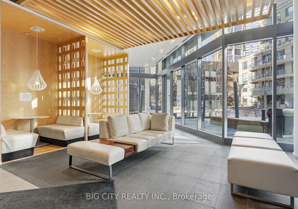 45-charles-street-e-toronto-ontario-c12720358