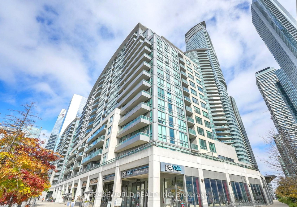 25-lower-simcoe-street-toronto-ontario-c12720528