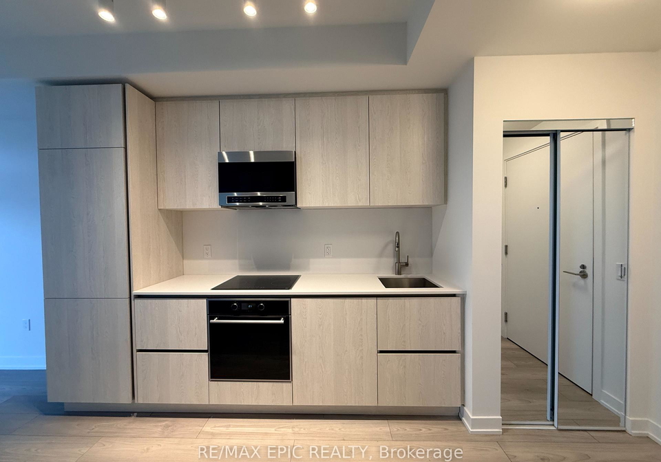 120-broadway-avenue-toronto-ontario-c12720702