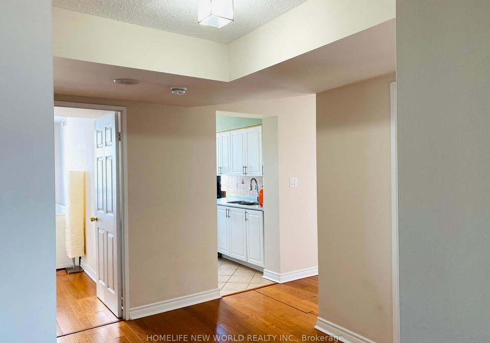 18-hillcrest-avenue-north-york-ontario-c12720708