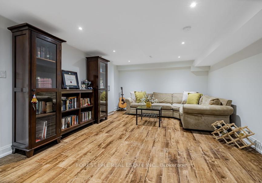 30-chiswell-crescent-north-york-ontario-c12721574