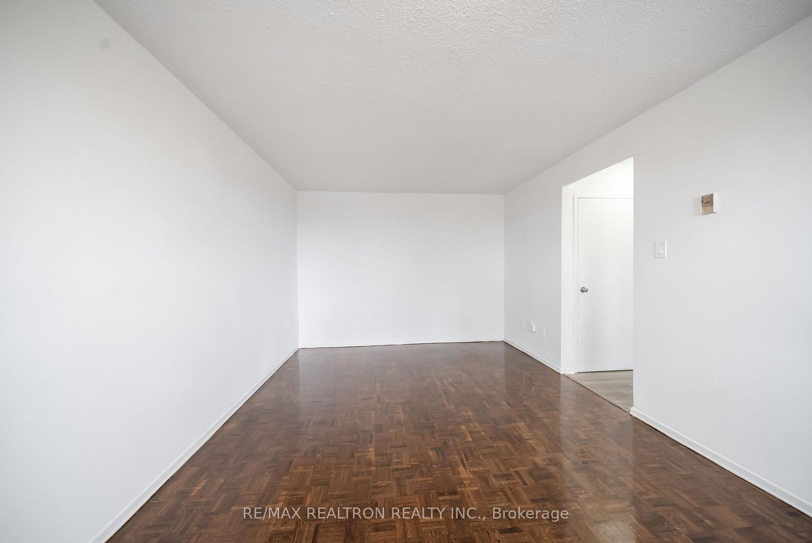 1042-sheppard-avenue-w-toronto-ontario-c12721860