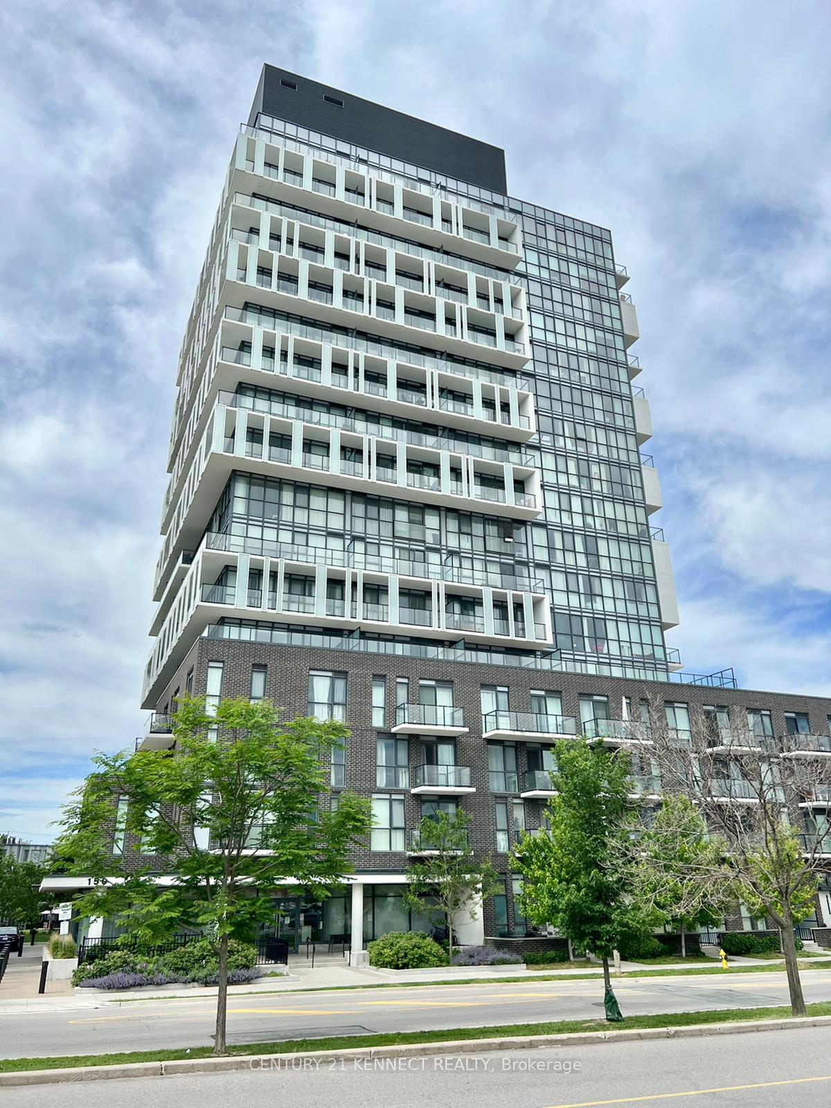 150-fairview-mall-drive-north-york-ontario-c12722096