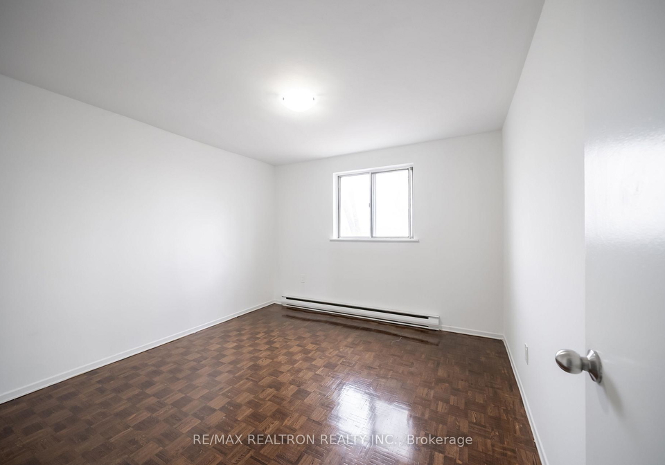 1042-sheppard-avenue-w-toronto-ontario-c12722196