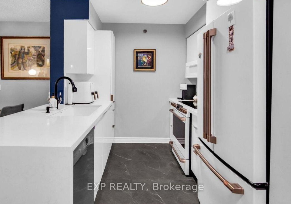 35-saranac-boulevard-toronto-ontario-c12722392