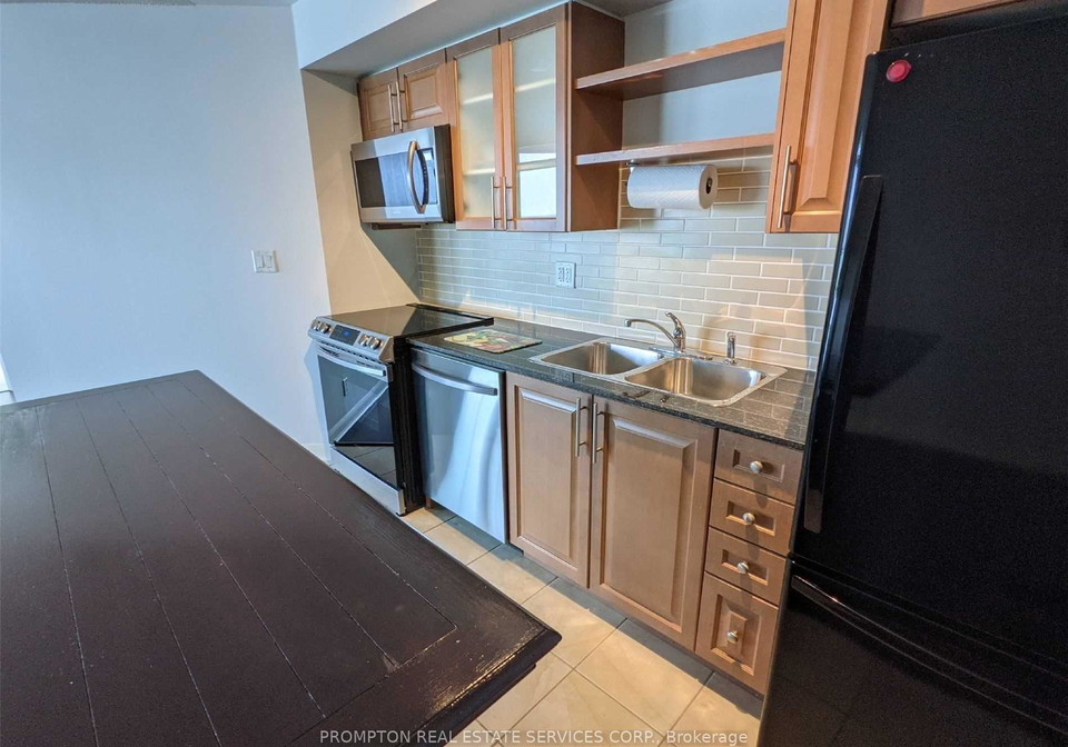 600-fleet-street-toronto-ontario-c12722962