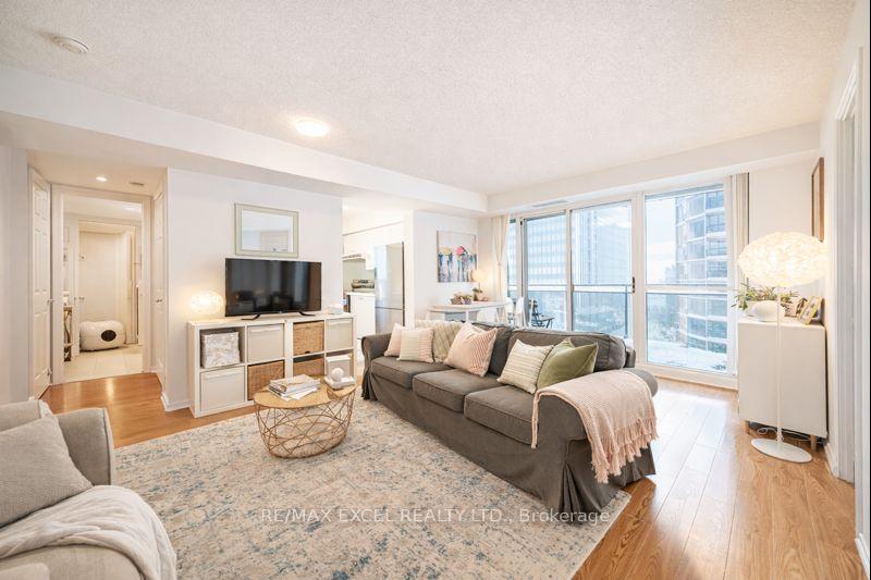 153-beecroft-road-toronto-ontario-c12723134