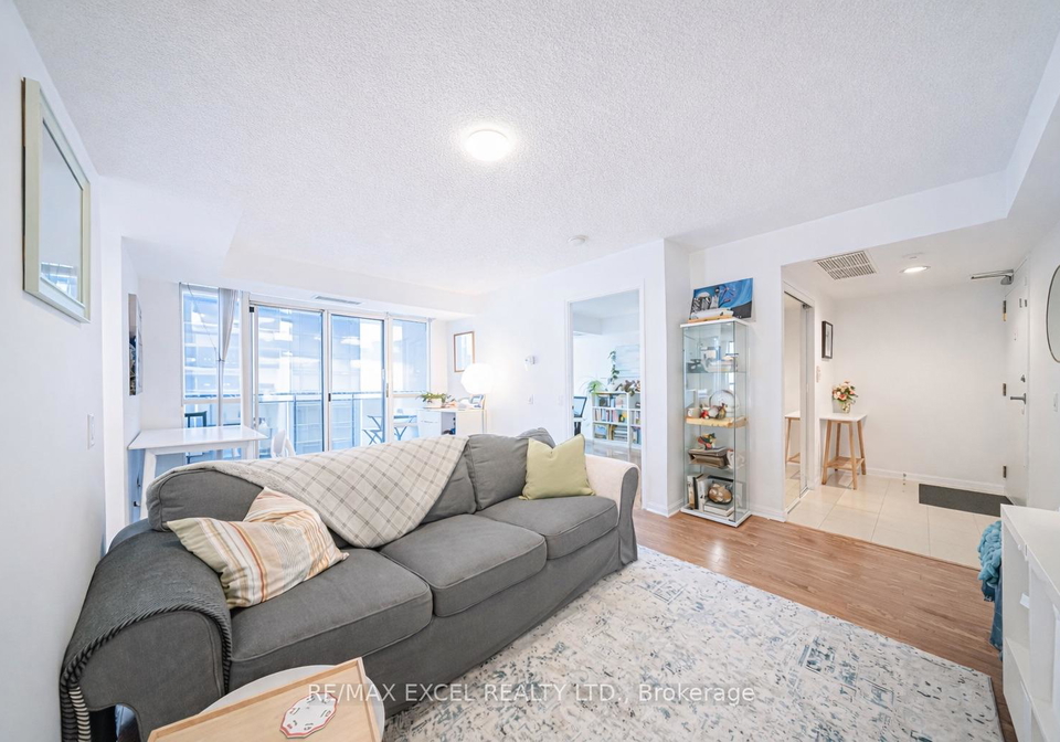 153-beecroft-road-toronto-ontario-c12723134