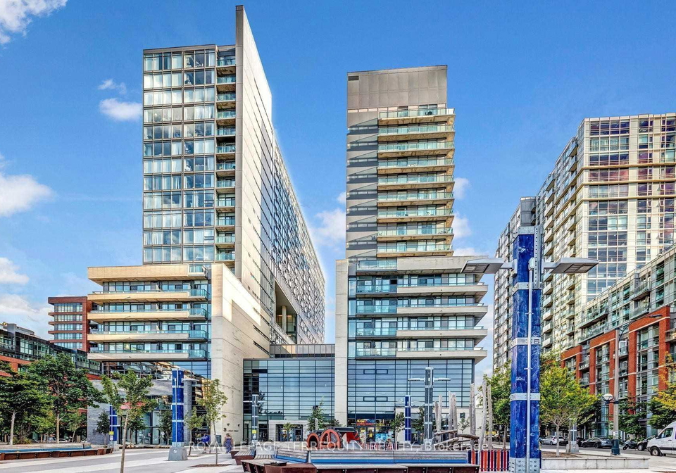 36-lisgar-street-toronto-ontario-c12723526