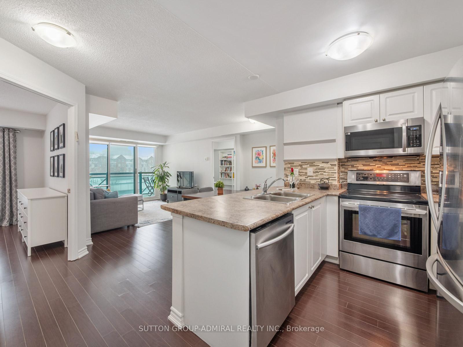 920-sheppard-avenue-w-toronto-ontario-c12723592