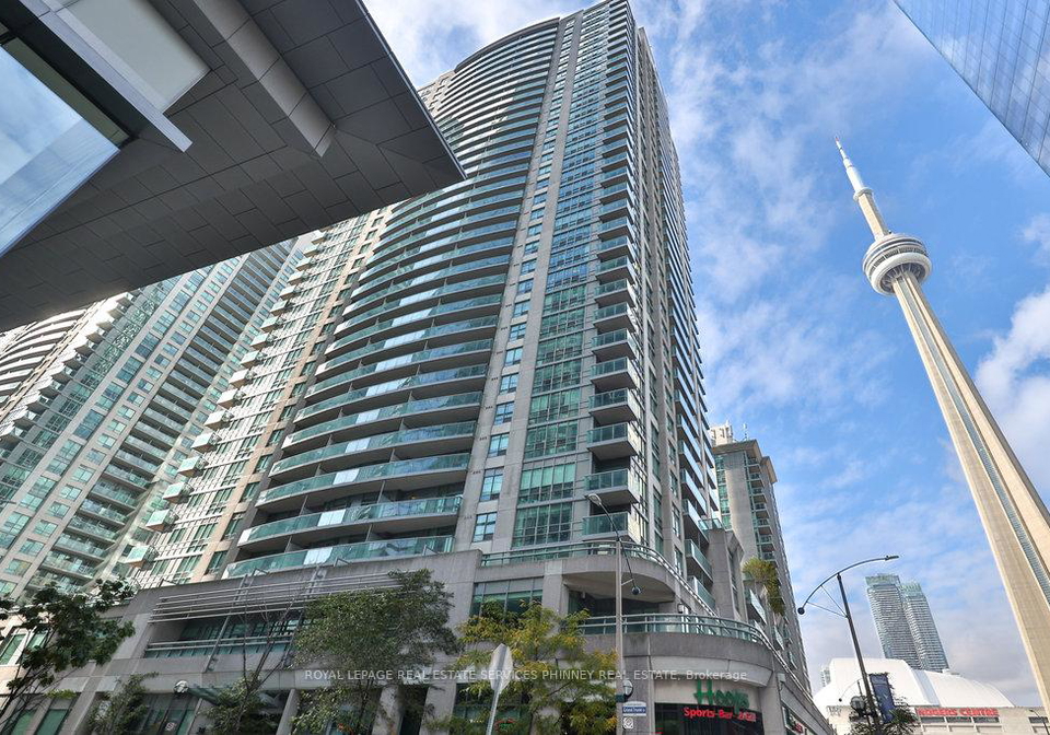 30-grand-trunk-crescent-toronto-ontario-c12723750