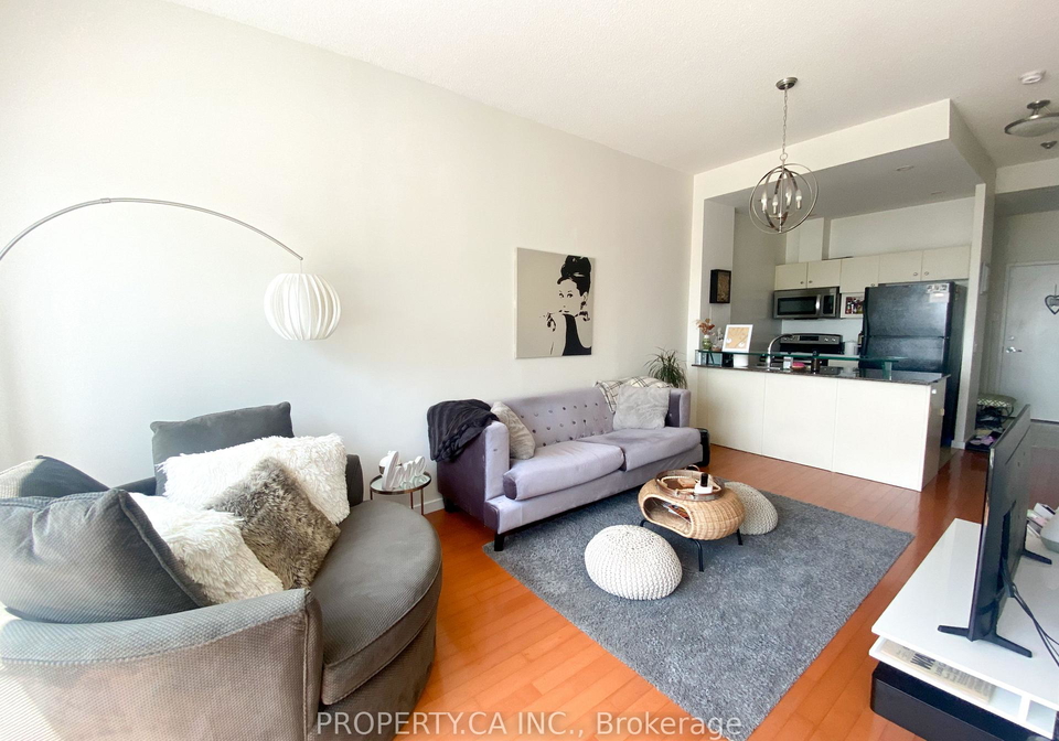 208-queens-quay-w-toronto-ontario-c12724030