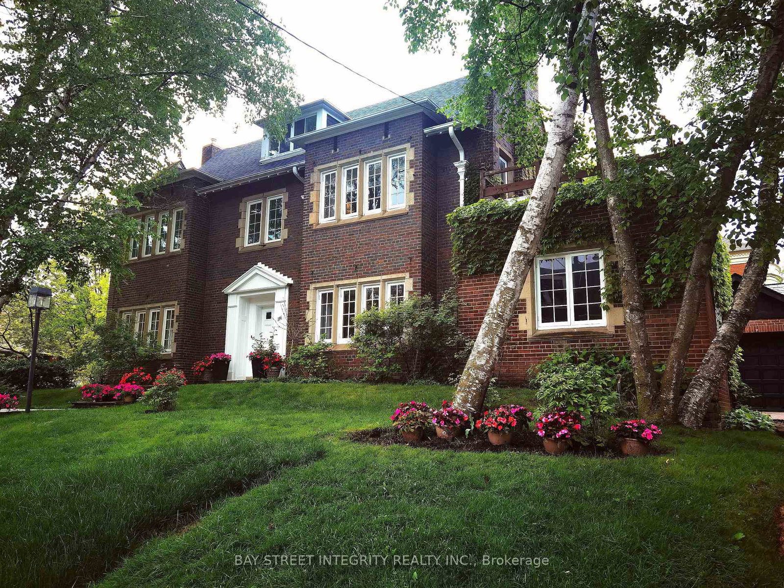184-heath-street-w-toronto-ontario-c12724126