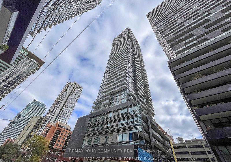 39-roehampton-avenue-toronto-ontario-c12724212