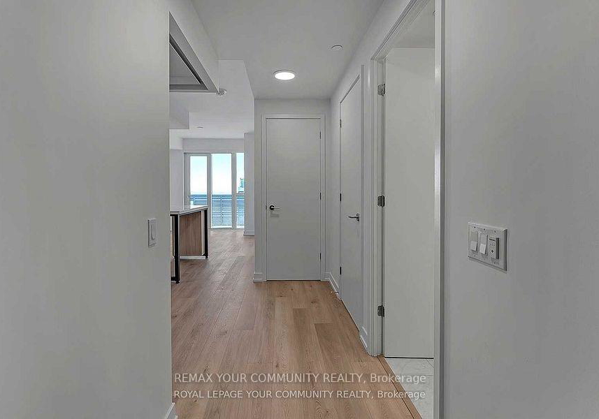 39-roehampton-avenue-toronto-ontario-c12724212