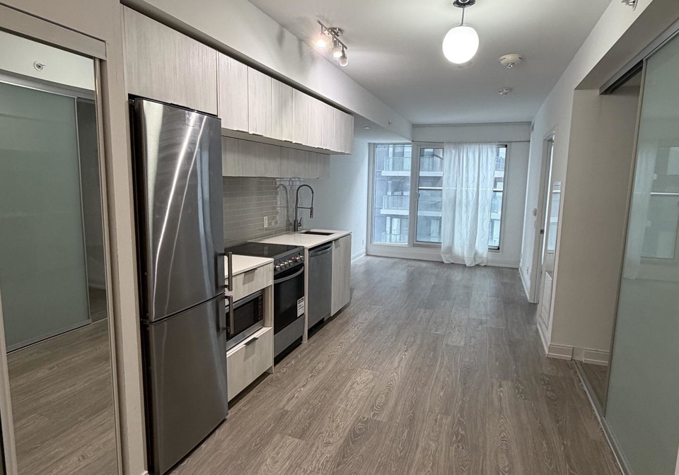 181-dundas-street-e-toronto-ontario-c12724276