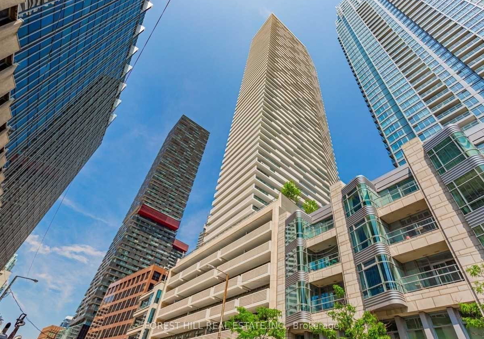 2221-yonge-street-toronto-ontario-c12724380