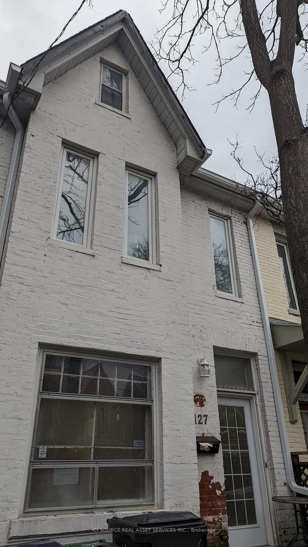 127-borden-street-toronto-ontario-c12724918