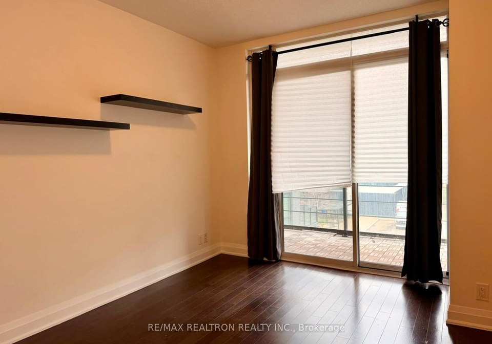 21-clairtrell-road-north-york-ontario-c12725388
