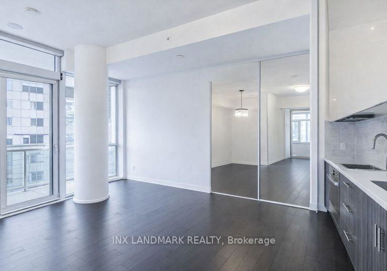 8-mercer-street-toronto-ontario-c12725392
