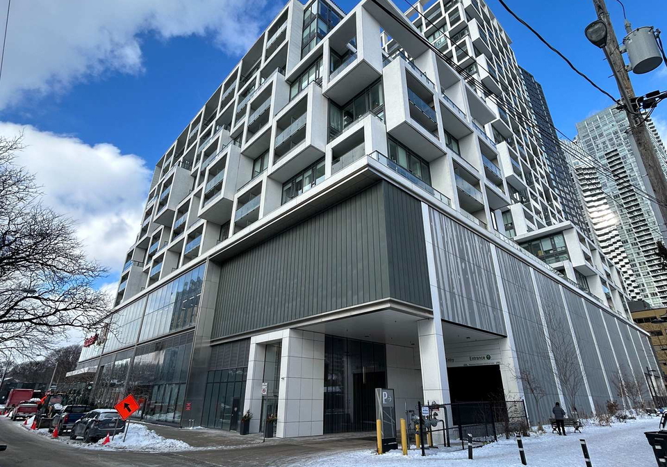 8-hillsdale-avenue-e-toronto-ontario-c12725534