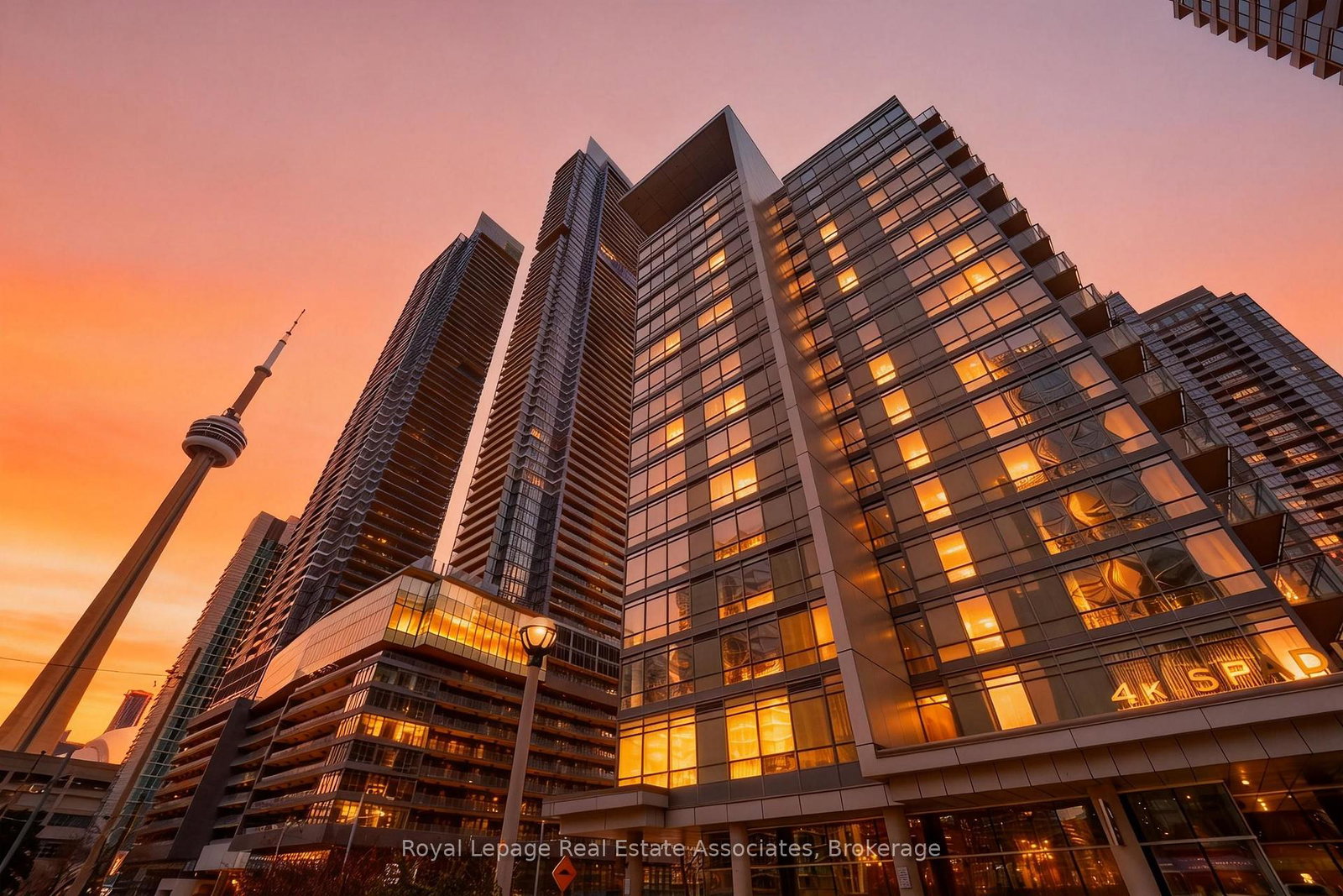 4k-spadina-avenue-toronto-ontario-c12725536