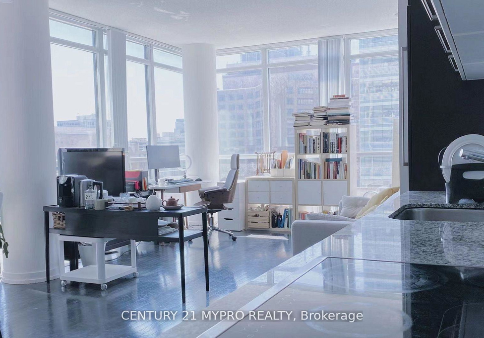 770-bay-street-toronto-ontario-c12725732