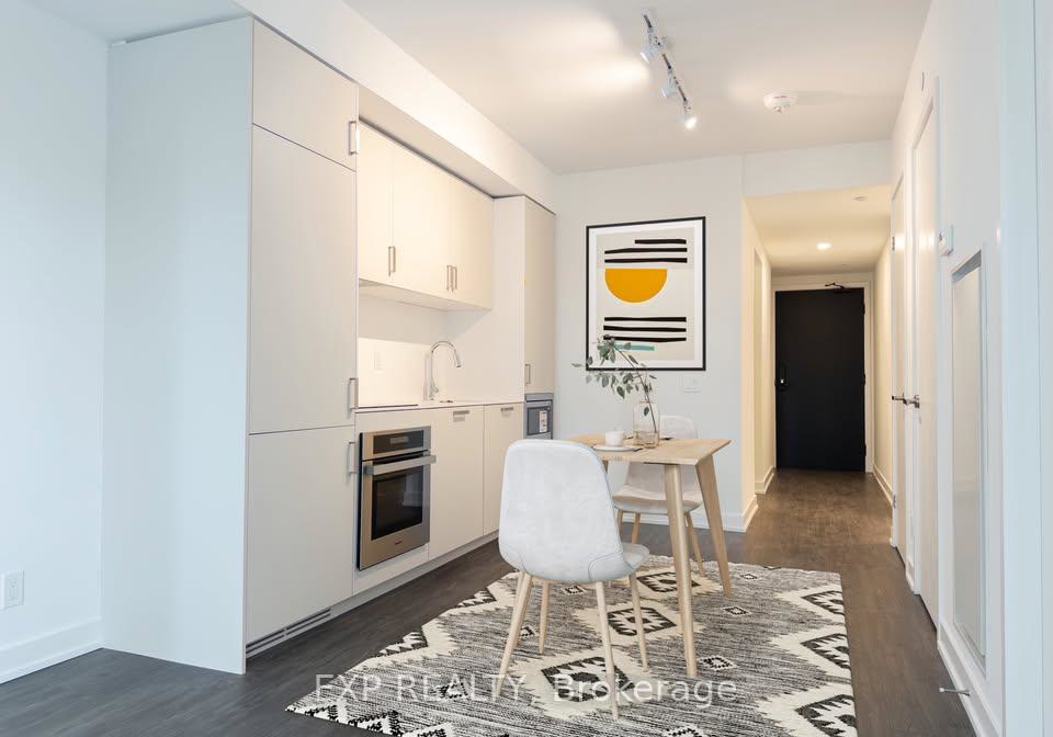 88-queen-street-e-toronto-ontario-c12725888