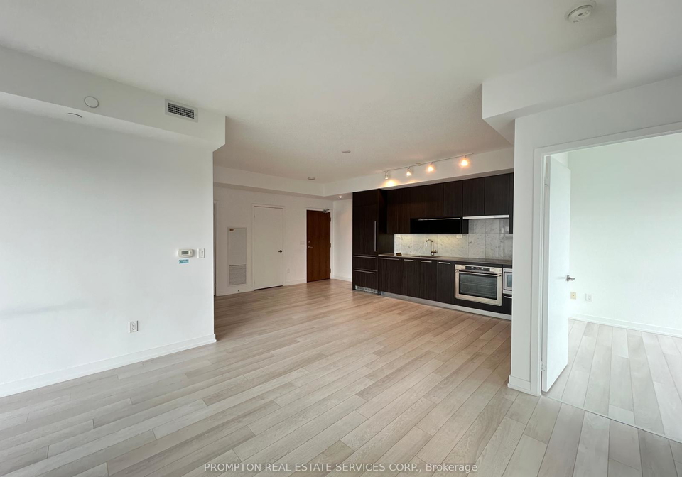 115-mcmahon-drive-north-york-ontario-c12725898