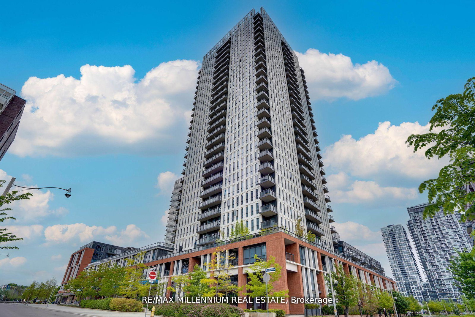55-regent-park-boulevard-toronto-ontario-c12726036