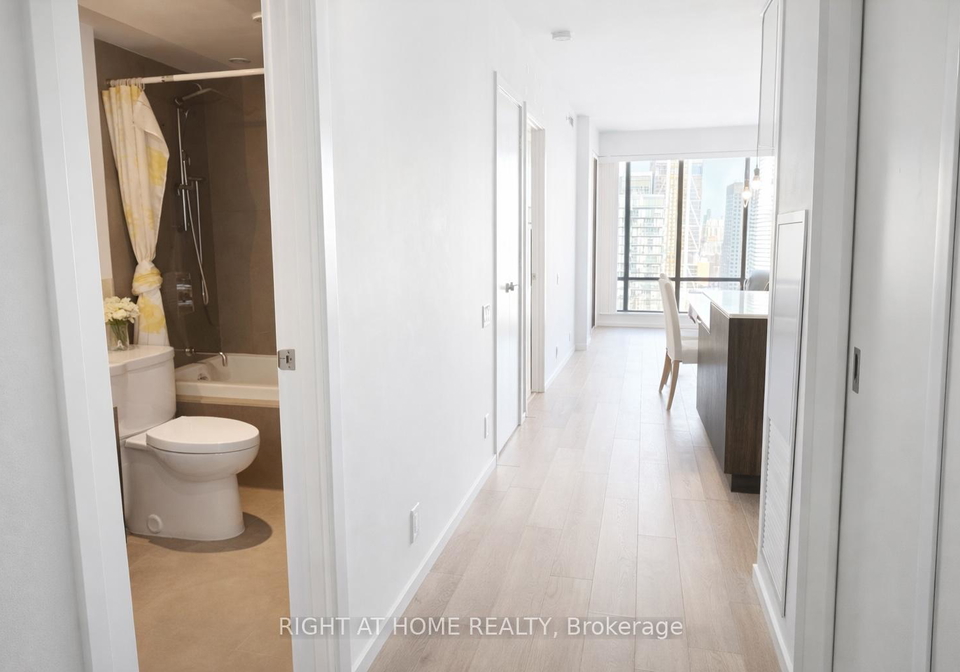 5-st-joseph-street-toronto-ontario-c12726256