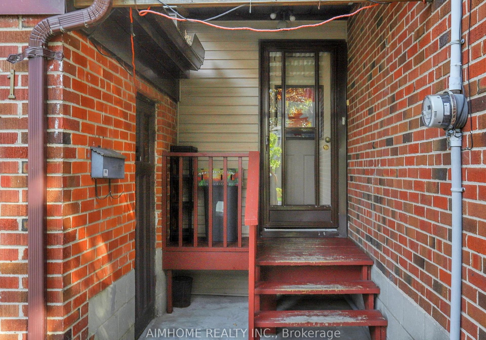 61-talbot-road-toronto-ontario-c12726352