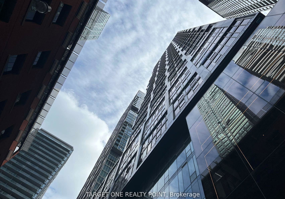 35-mercer-street-toronto-ontario-c12726720