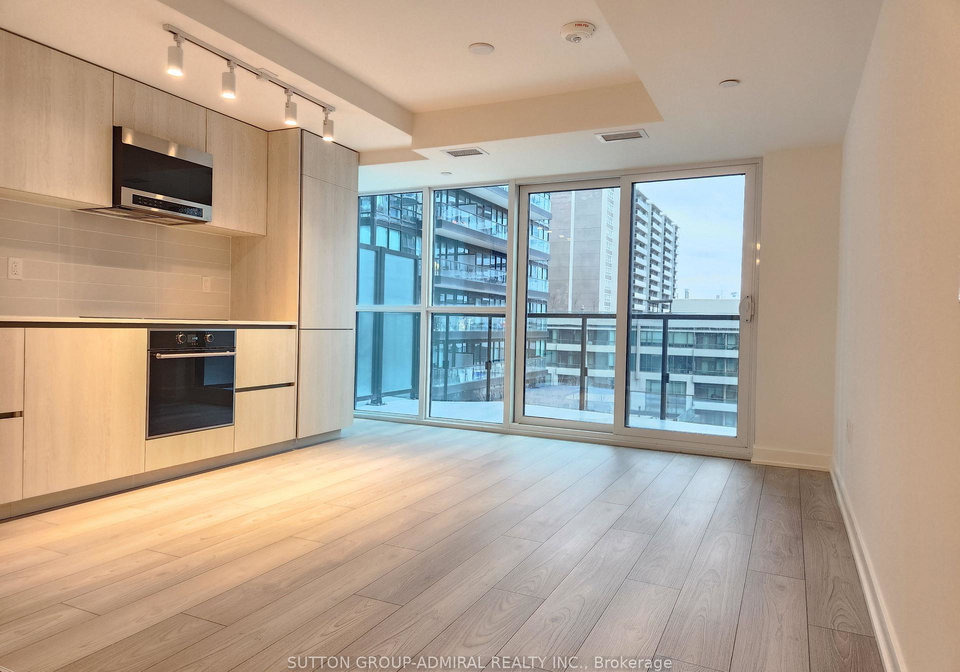 120-broadway-avenue-toronto-ontario-c12726728