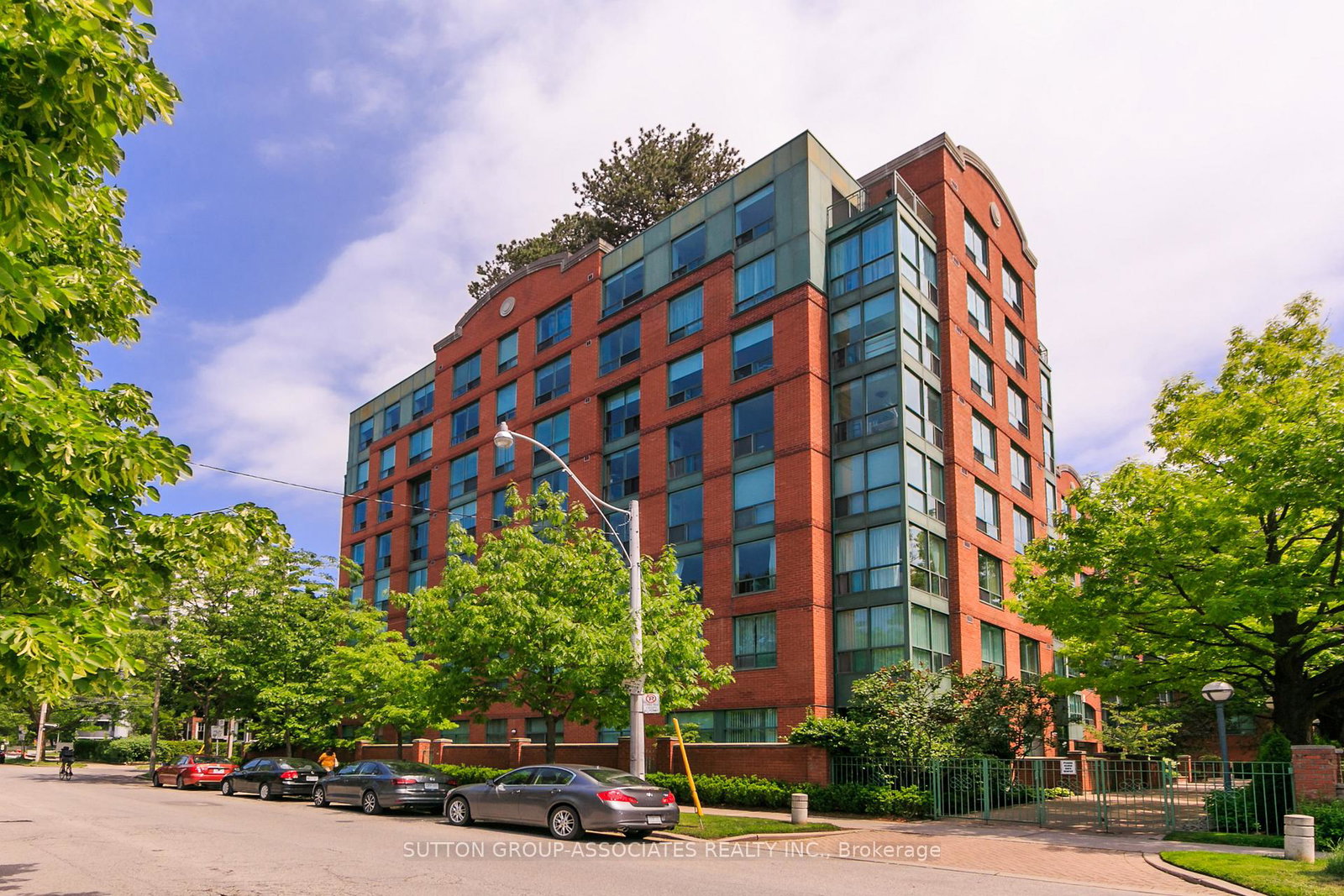 95-prince-arthur-avenue-toronto-ontario-c12726970