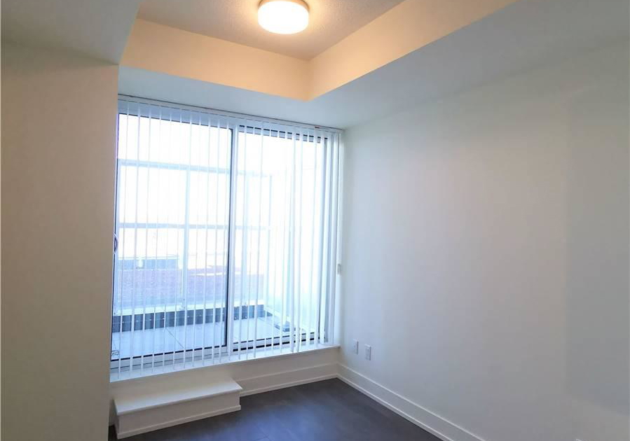 180-fairview-mall-drive-north-york-ontario-c12727036