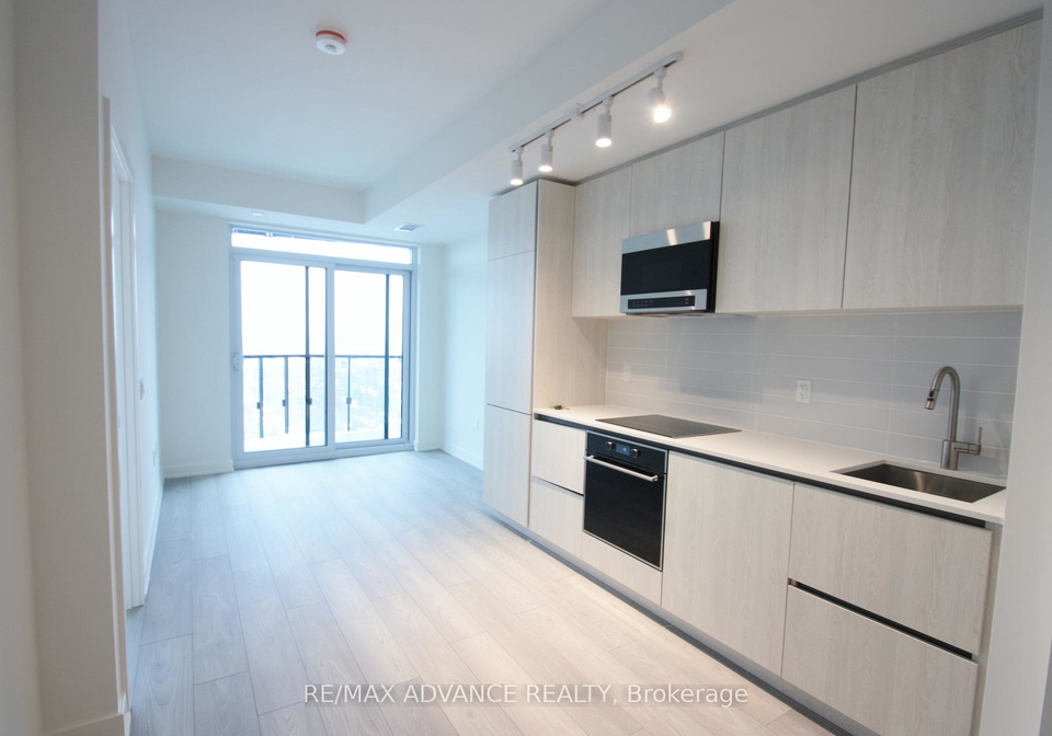110-broadway-avenue-toronto-ontario-c12727190