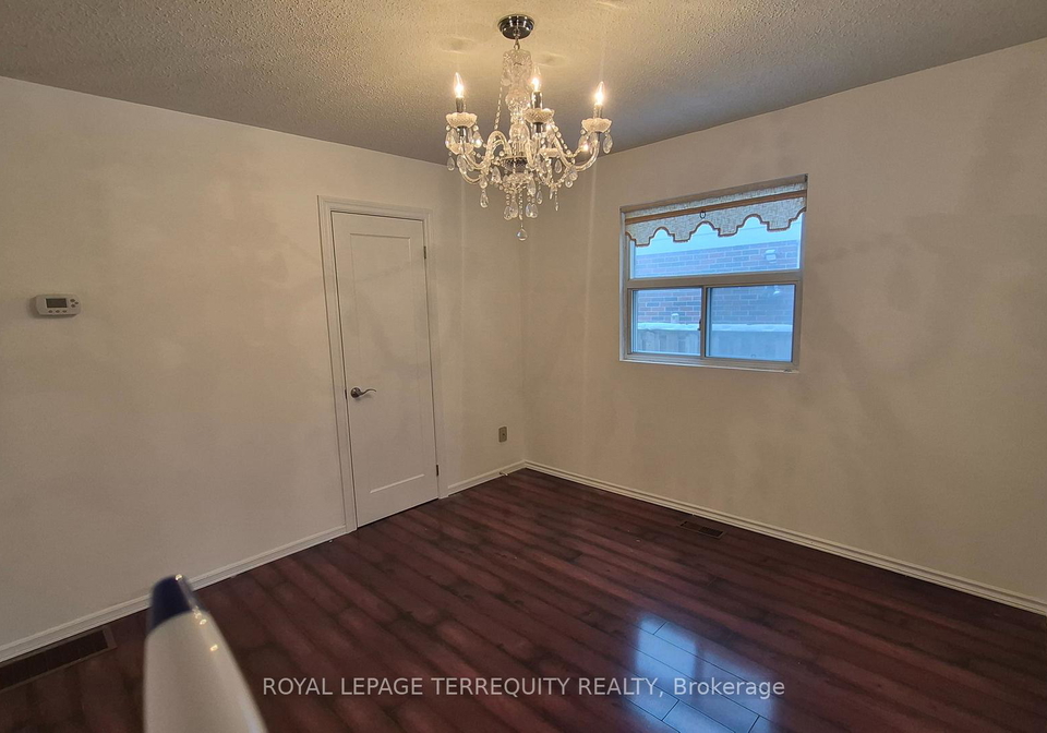 34-cobblestone-drive-north-york-ontario-c12727328