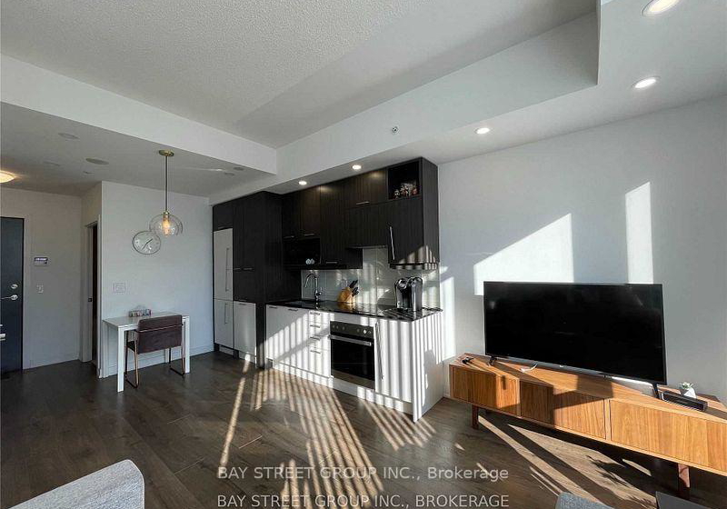 199-richmond-street-w-toronto-ontario-c12727458
