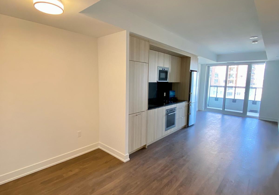20-inn-on-the-park-drive-north-york-ontario-c12727878