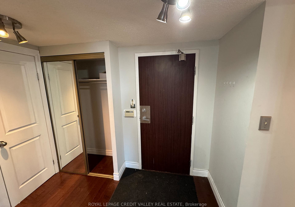 5765-yonge-street-north-york-ontario-c12727904